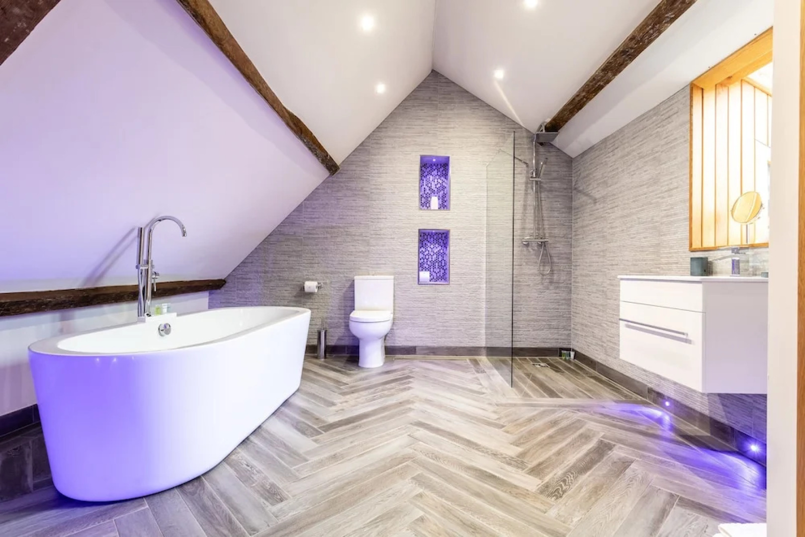 Lanelay Hall Hotel & Spa