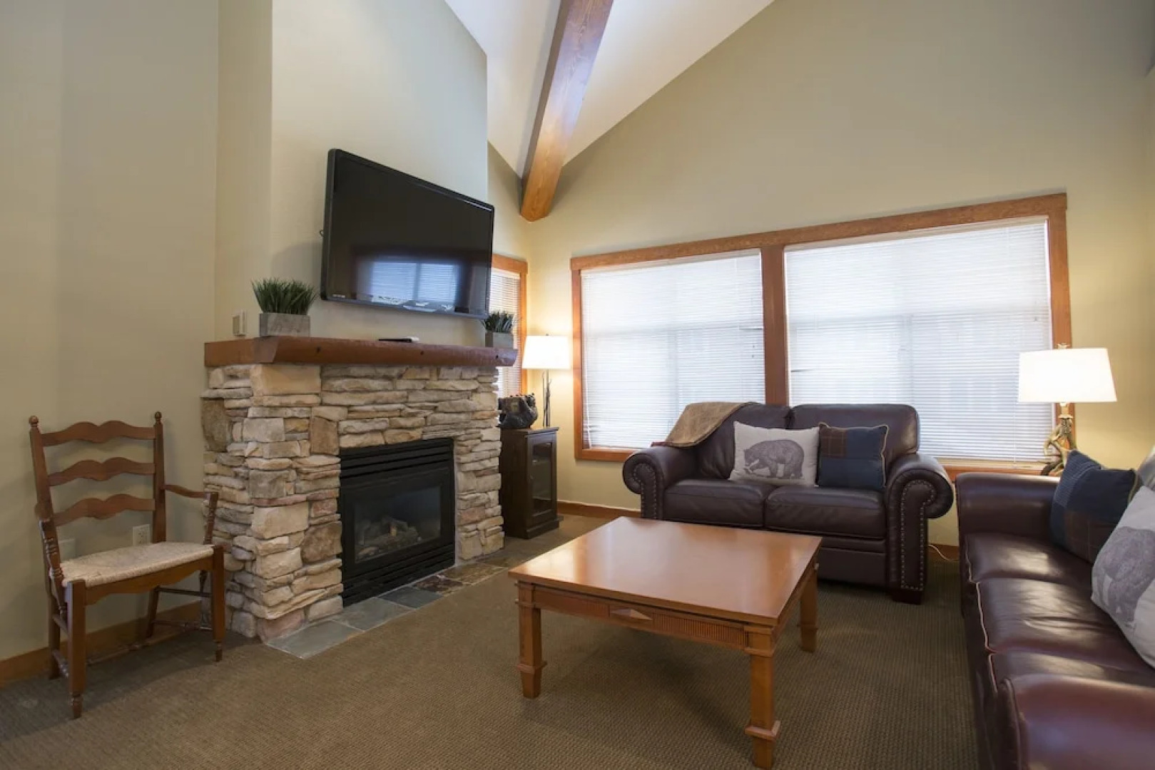 3322 - Two Bedroom Deluxe Powderhorn Lodge 2 Condo by RedAwning