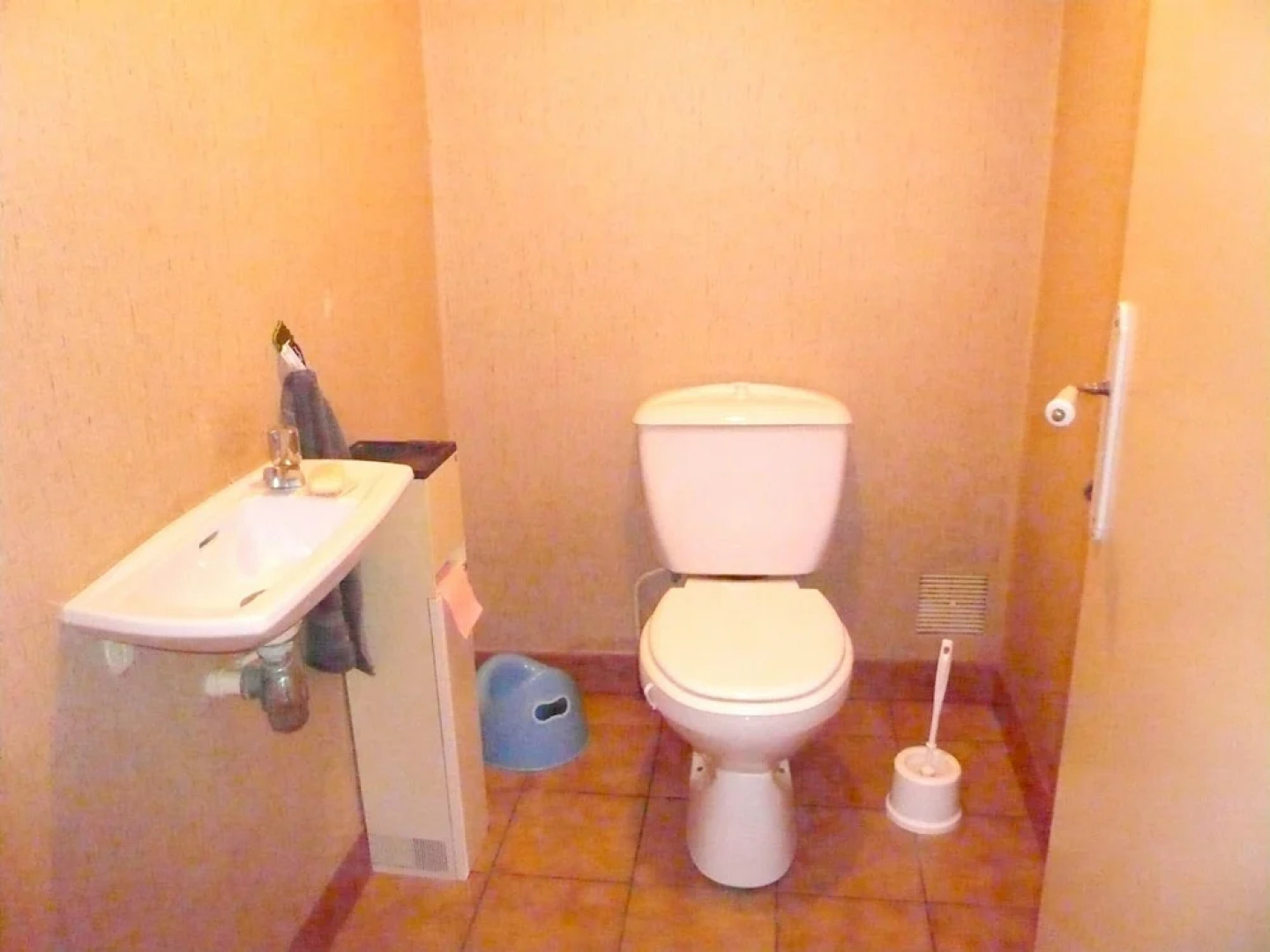 House With 4 Bedrooms in Castillon-la-bataille, With Enclosed Garden a