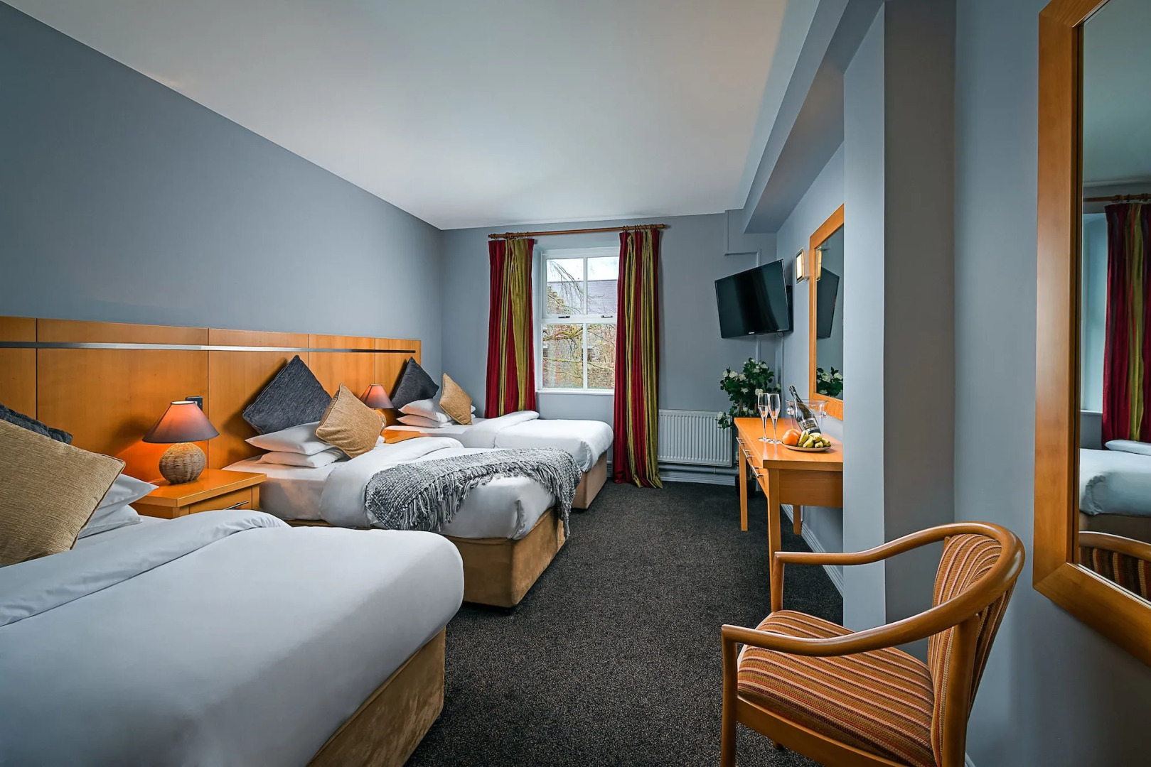 Queens Hotel and Nightclub