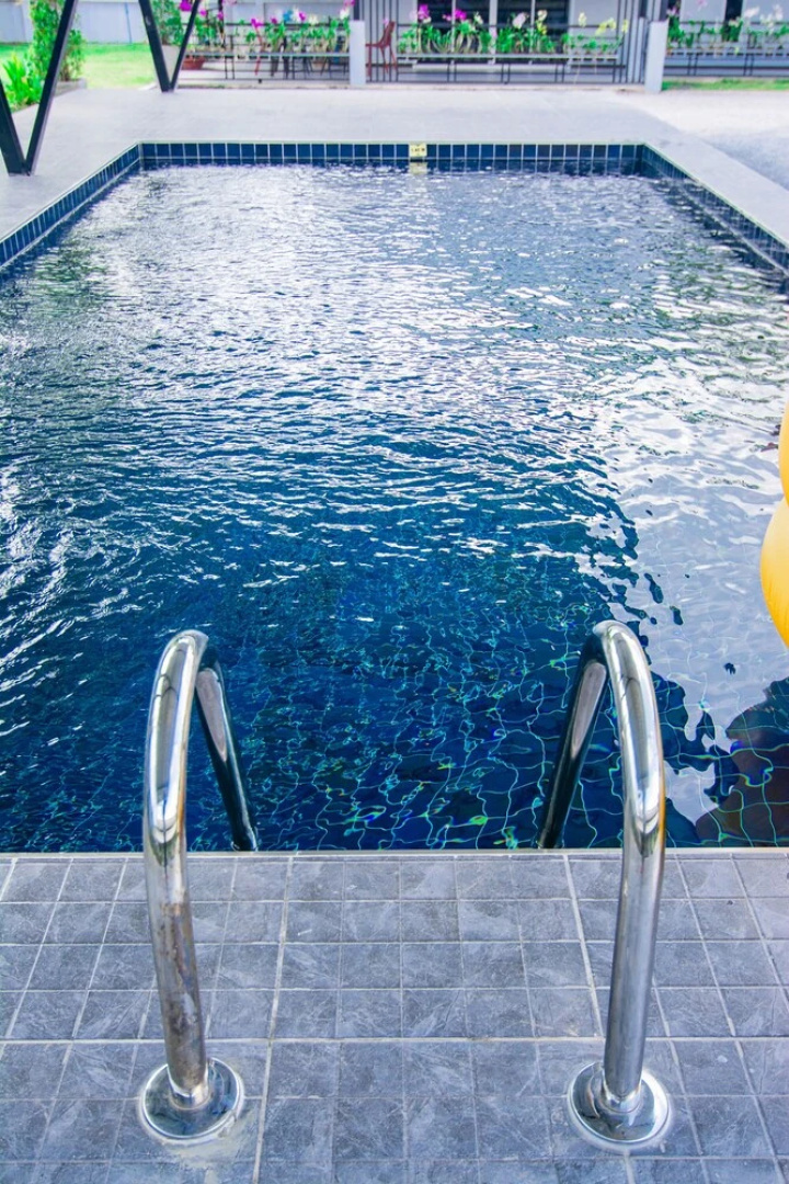 Runya Poolvilla by OYO Rooms