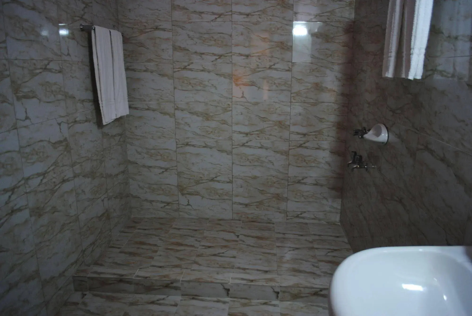 Dhaka Premier Hotel