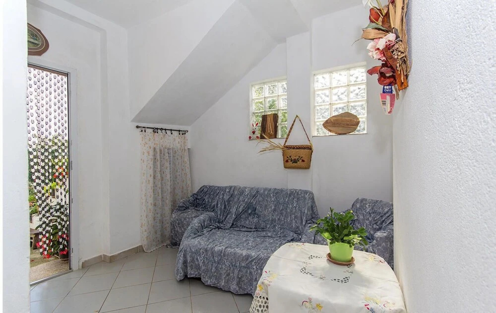 Beautiful Apartment in Selo Rakalj With 1 Bedrooms and Wifi