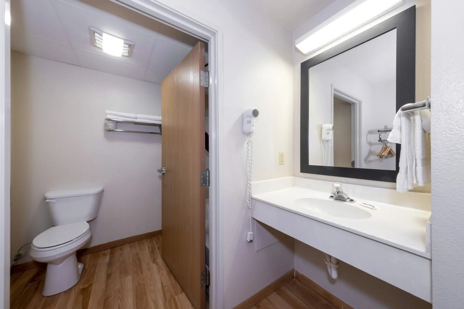 Spark by Hilton St. Robert Fort Leonard Wood