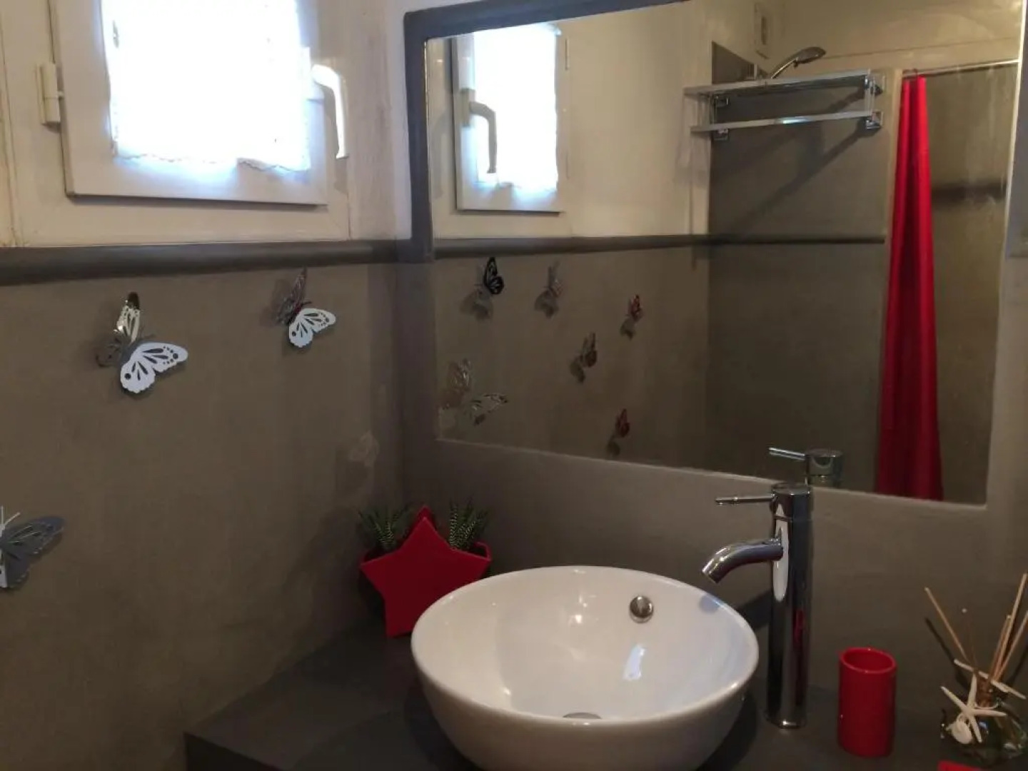 La Petite Maison sur lile de Ré