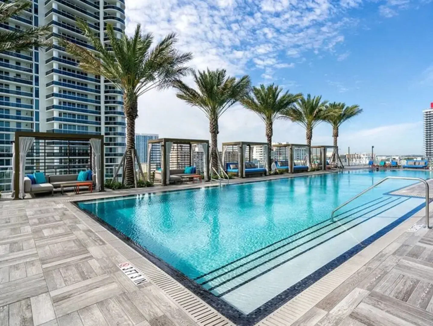 Hyde Resort Apartments by SV Rentals