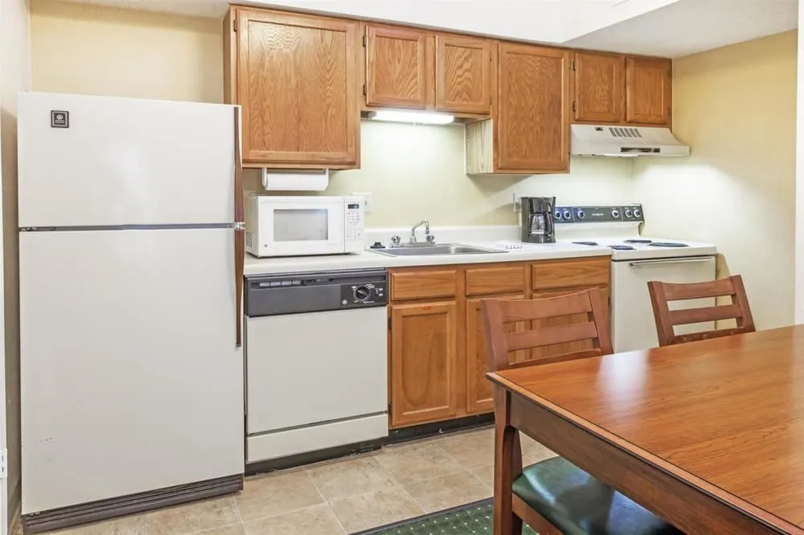 Hawthorn Suites by Wyndham Tyler