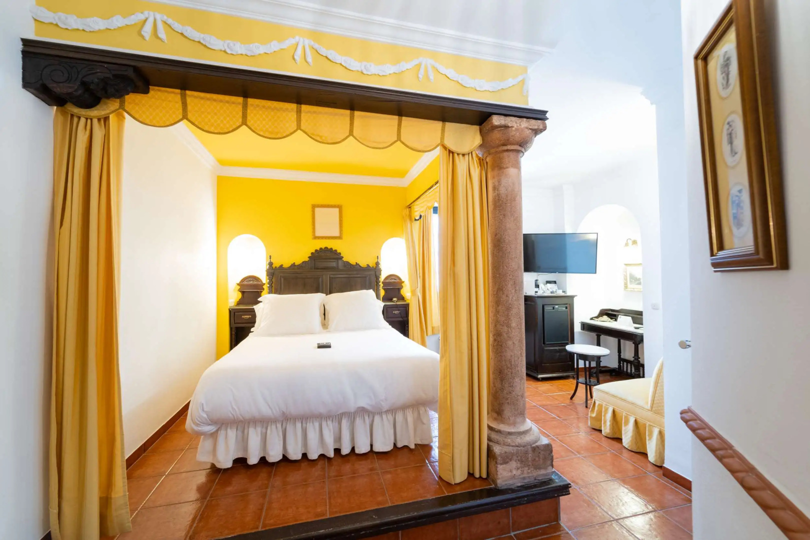 Отель Soho Boutique Palacio San Gabriel