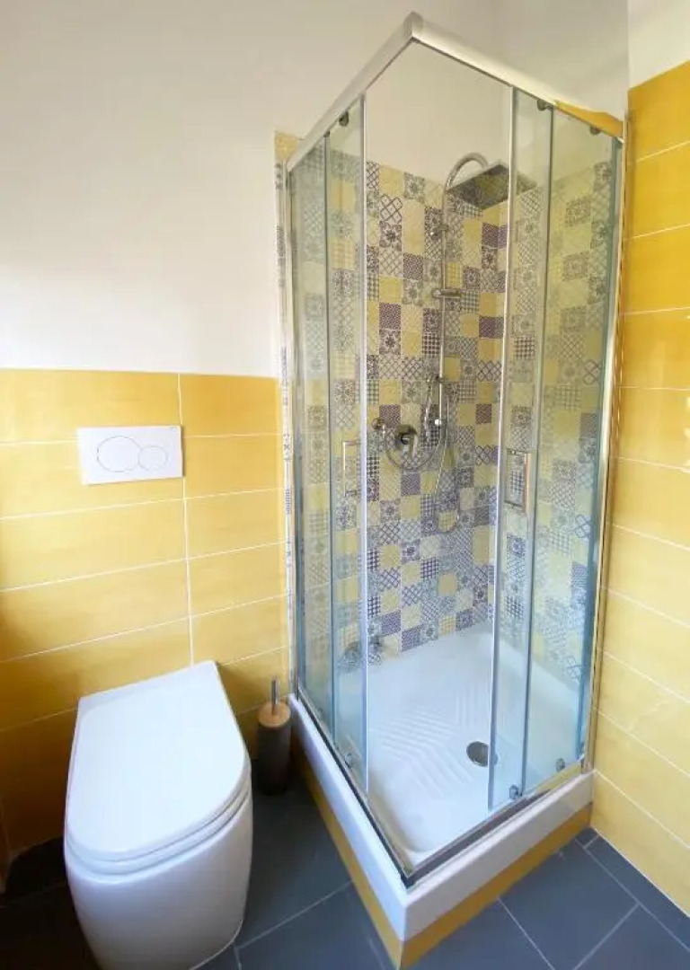 PINETA BLU, Villa sul mare con due appartamenti indipendenti tra Terracina e Sperlonga