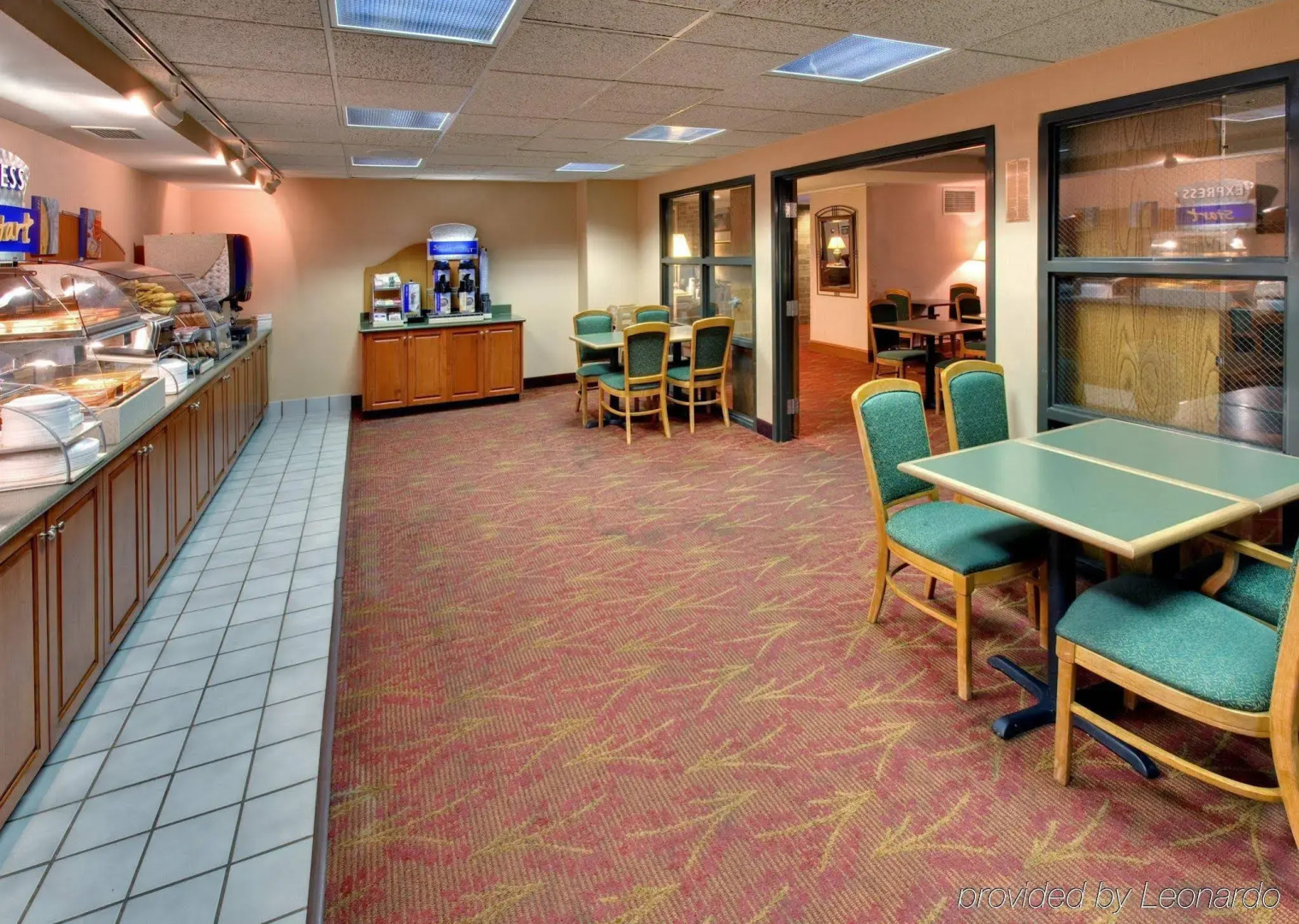 Holiday Inn Express Chicago NW - Arlington Heights by IHG