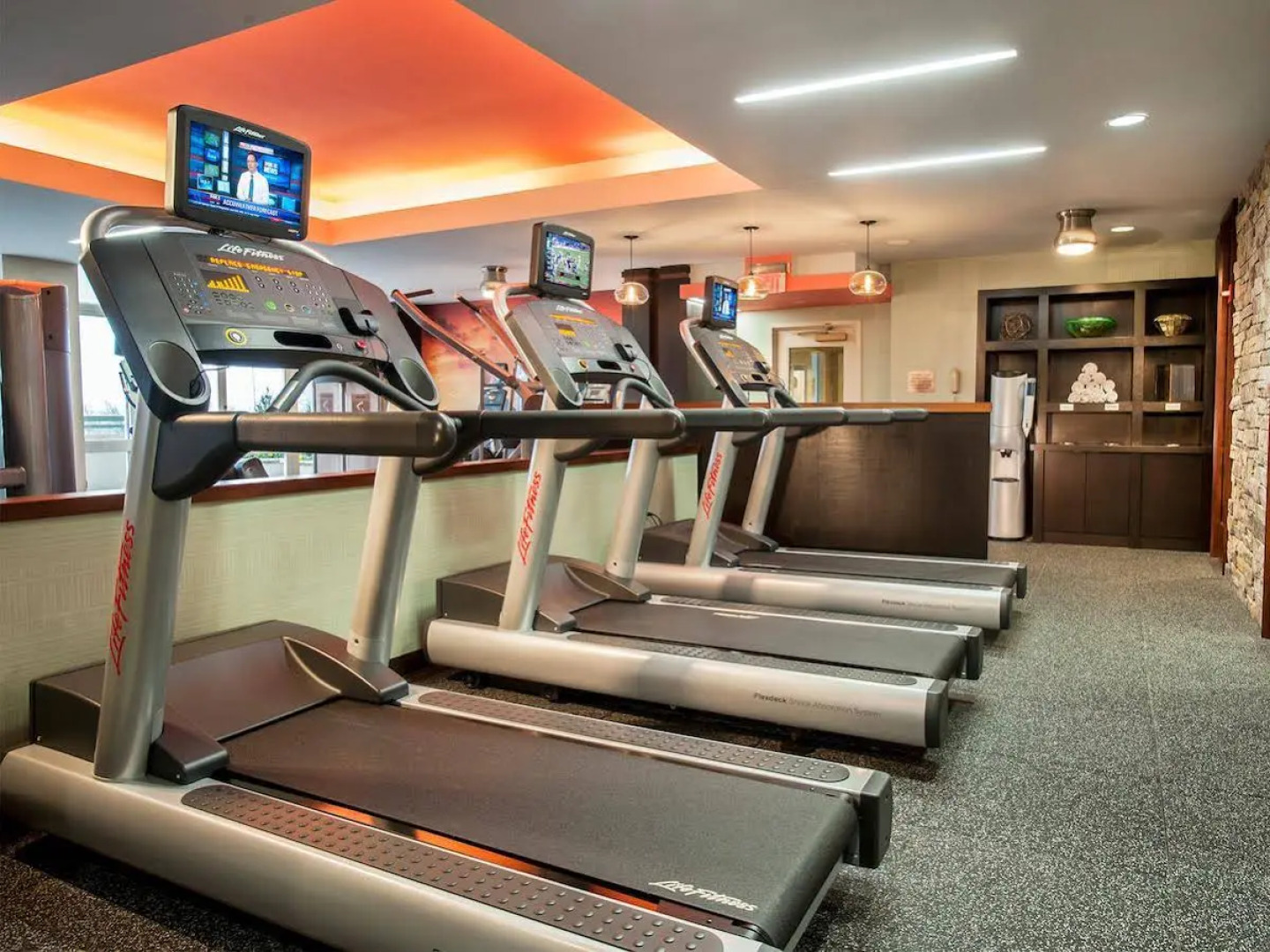 Courtyard by Marriott Tysons McLean