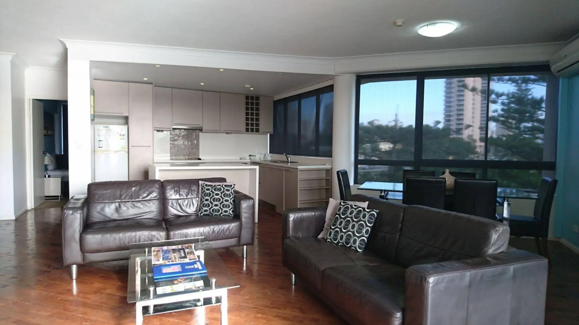 Surfers Hawaiian Apartments
