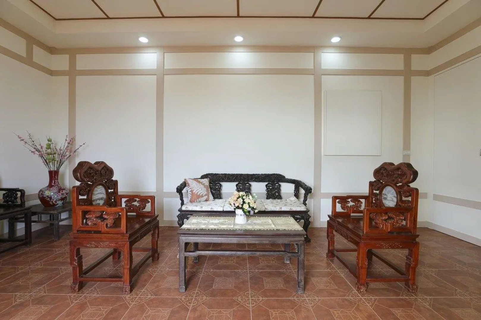 Tianyi Xuanyuan station homestay