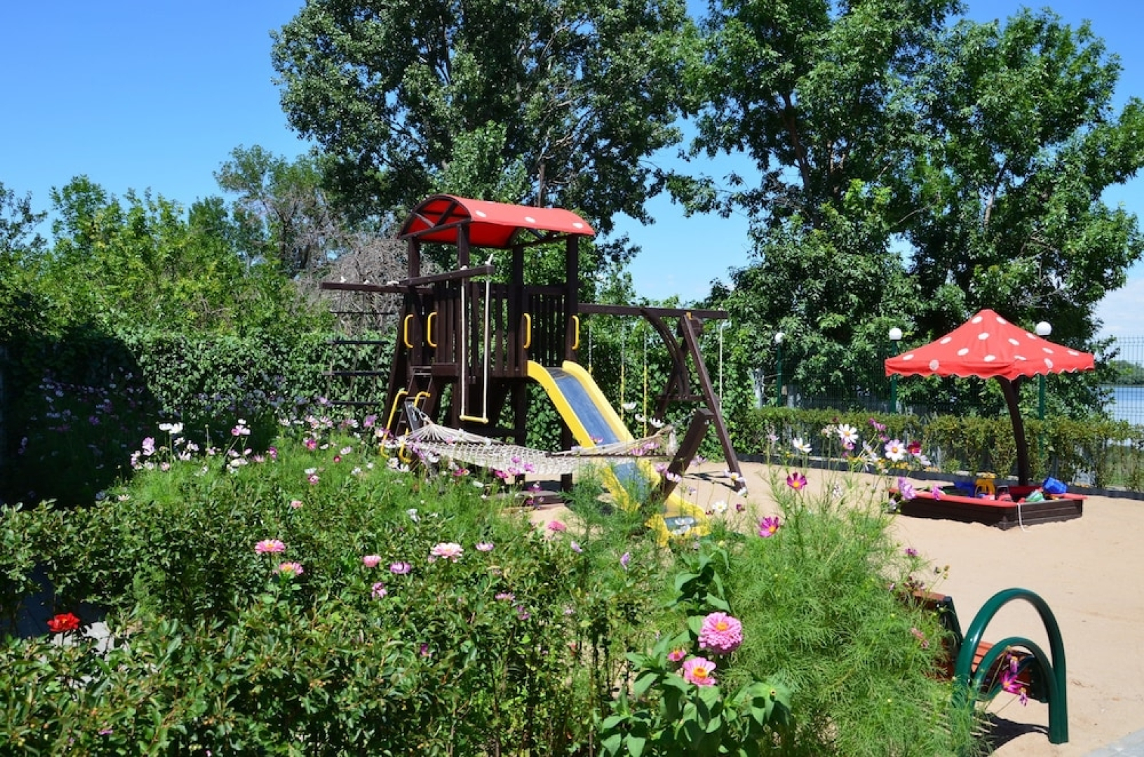 Верхнелебяжье Рыбный курорт