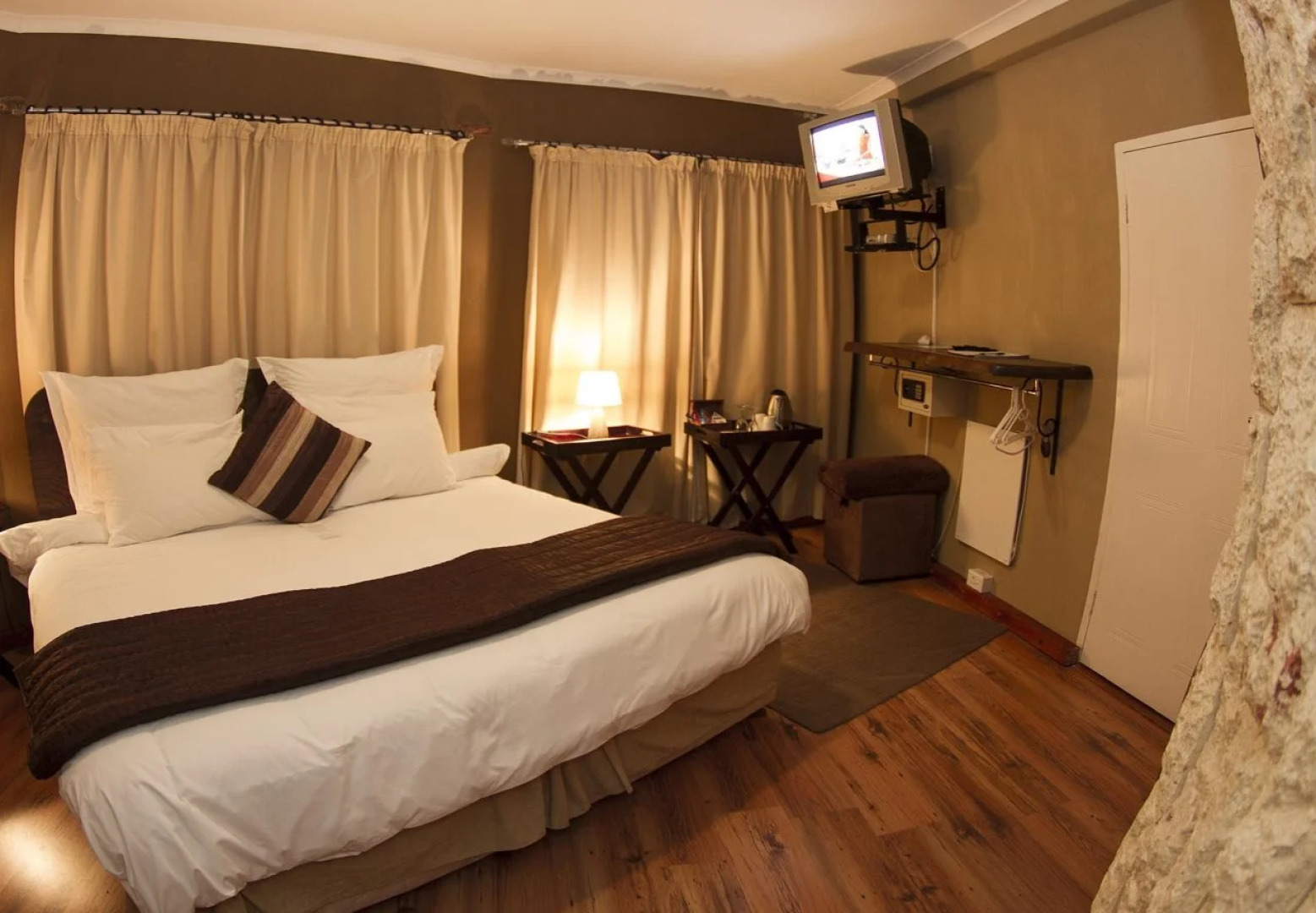 The Roundhouse Guesthouse