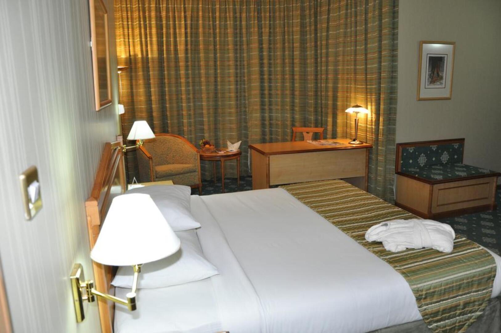 Grand Continental Hotel