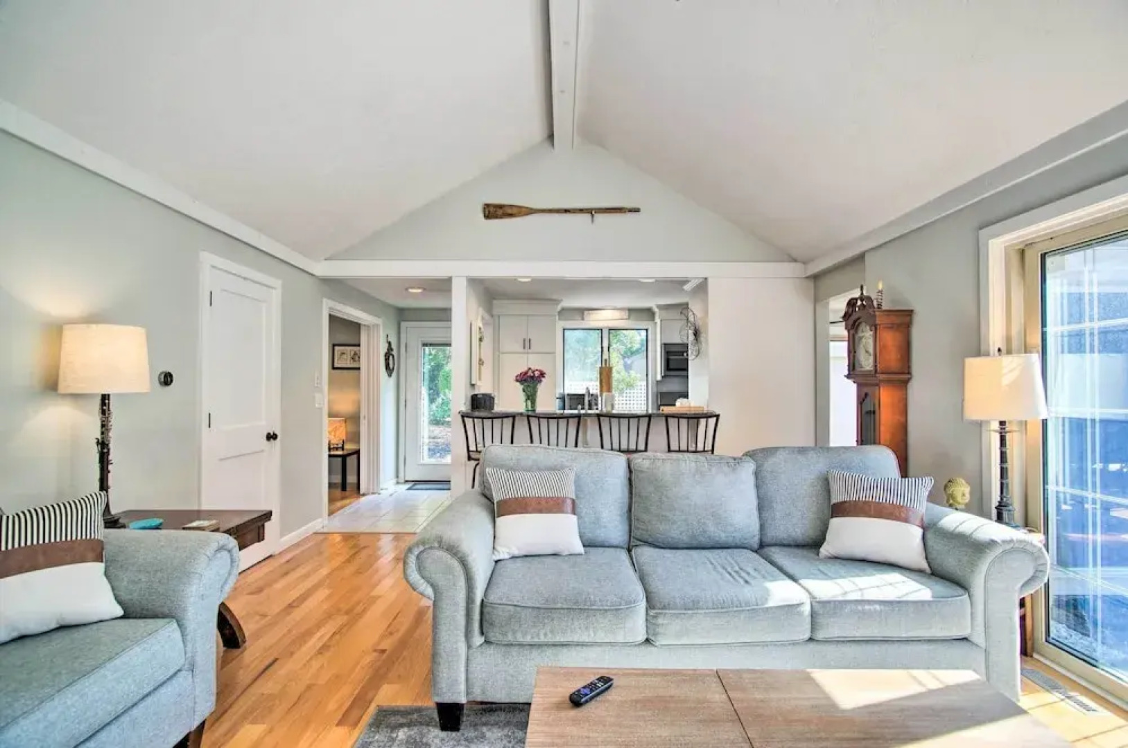 2 Mi to South Cape Beach State Park: Home w/ Yard!