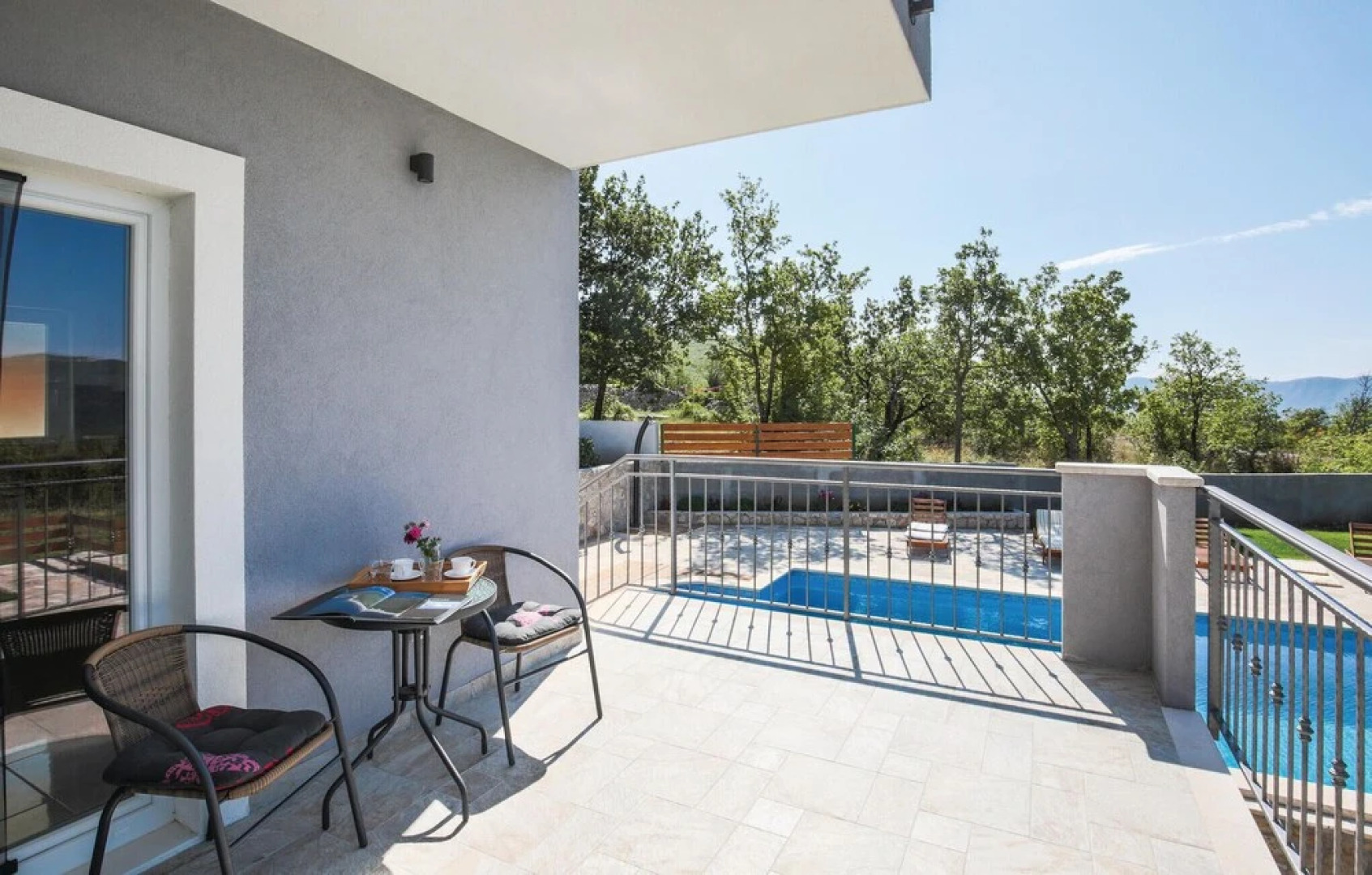 Awesome Home in Blato na Cetini With Wifi and 4 Bedrooms