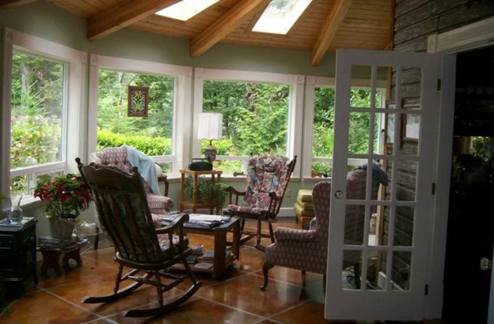 The Lake House Bed and Breakfast