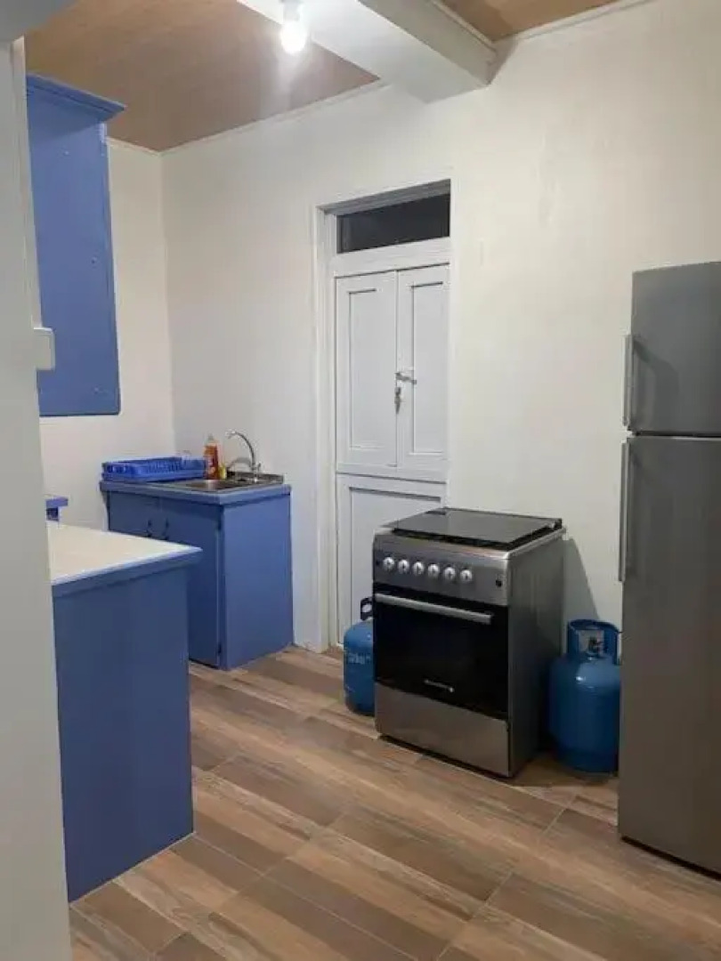 Spacious, Cozy Two Bedroom Apartment Overlooking the Beach