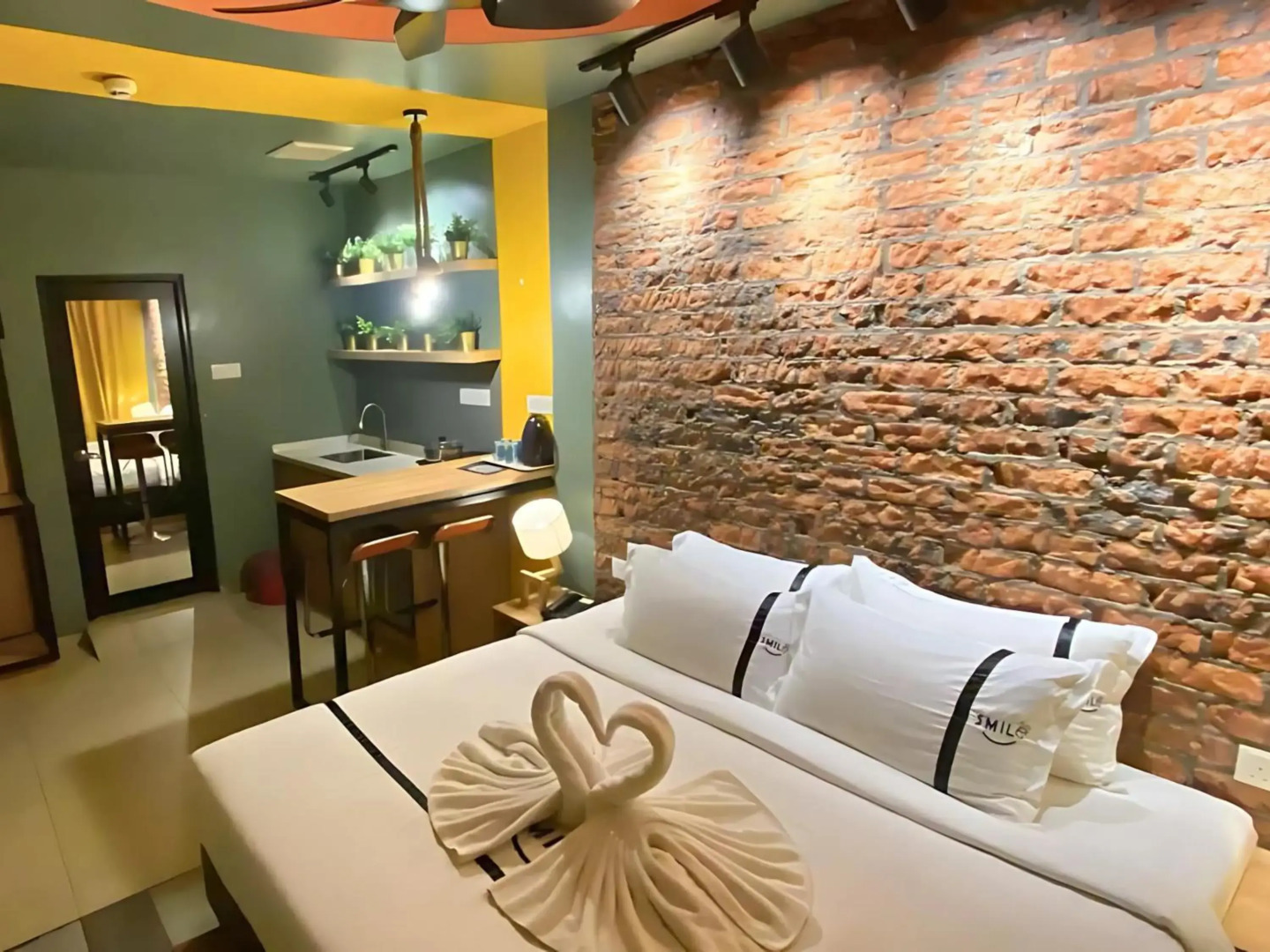 Smile Hotel Danau Kota