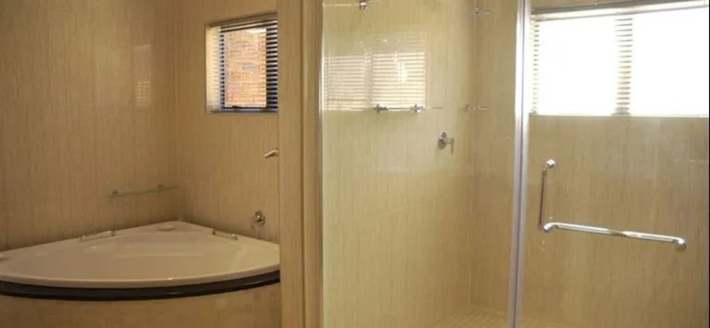 The Victoria Falls Deluxe Suites