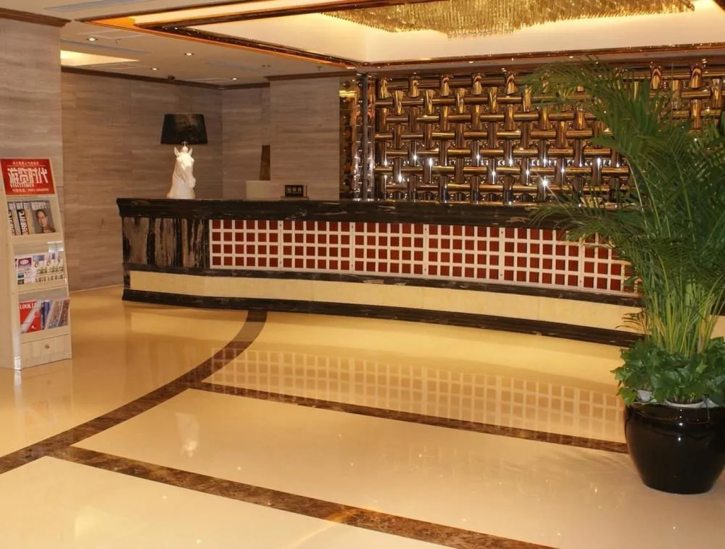 Urumqi City Langcheng Hotel