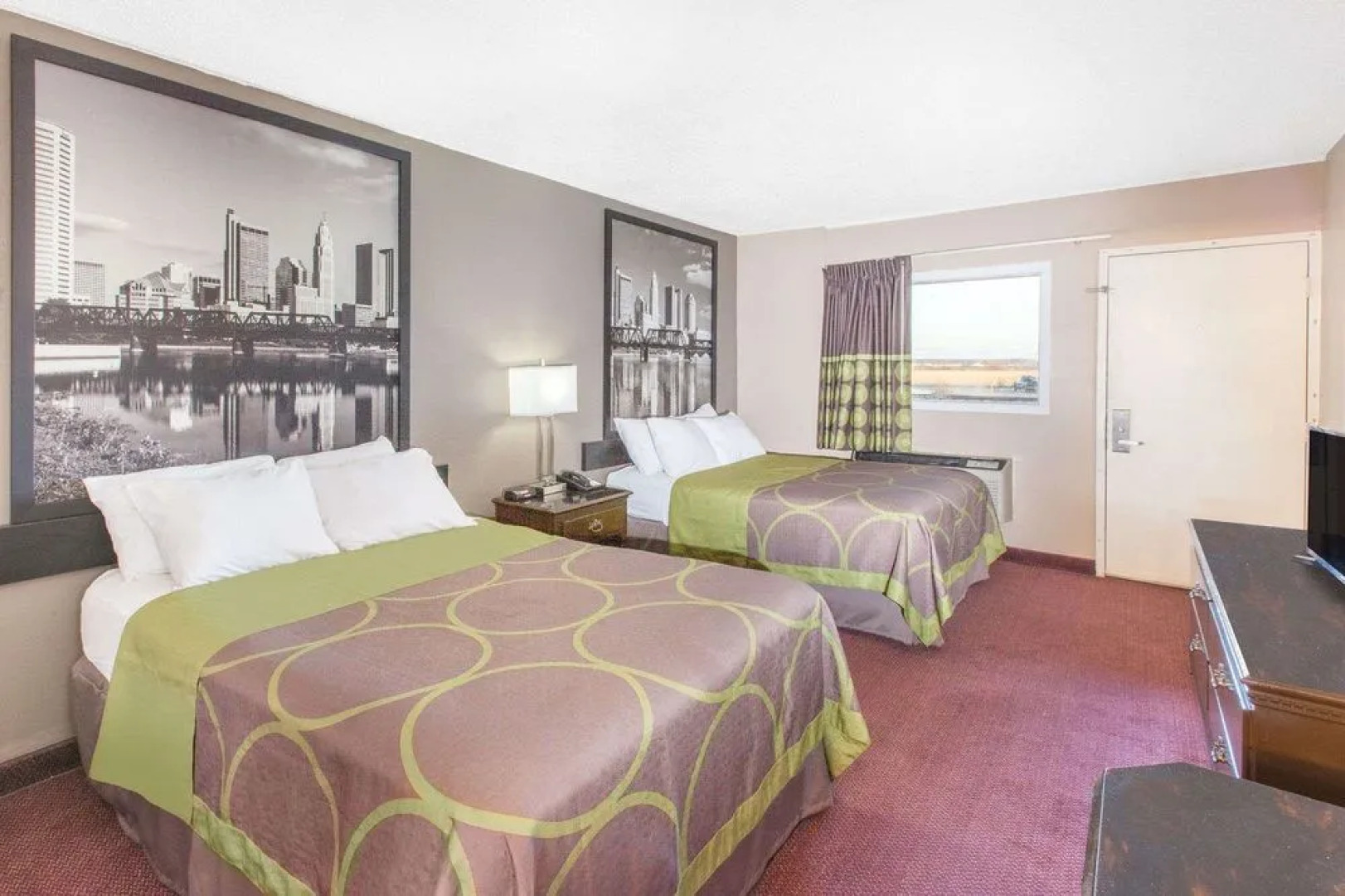 Super 8 Millbury Toledo Perrysburg