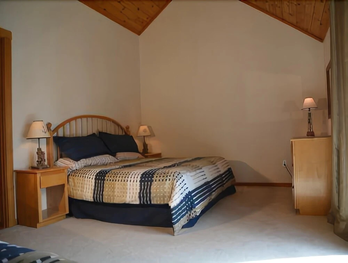 Sea Breeze - Three Bedroom Home