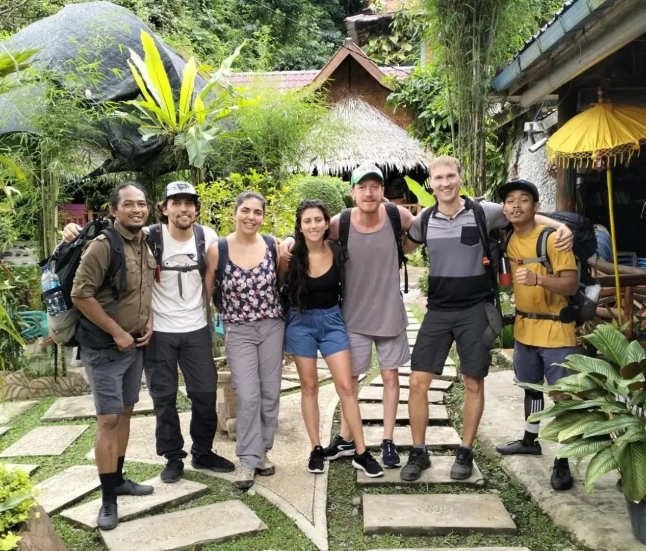 Junia Guesthouse Bukit Lawang