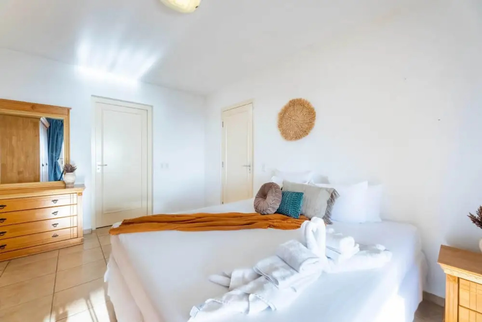 Spacious Bright Villa - Spectacular Ocean Views Private Pool