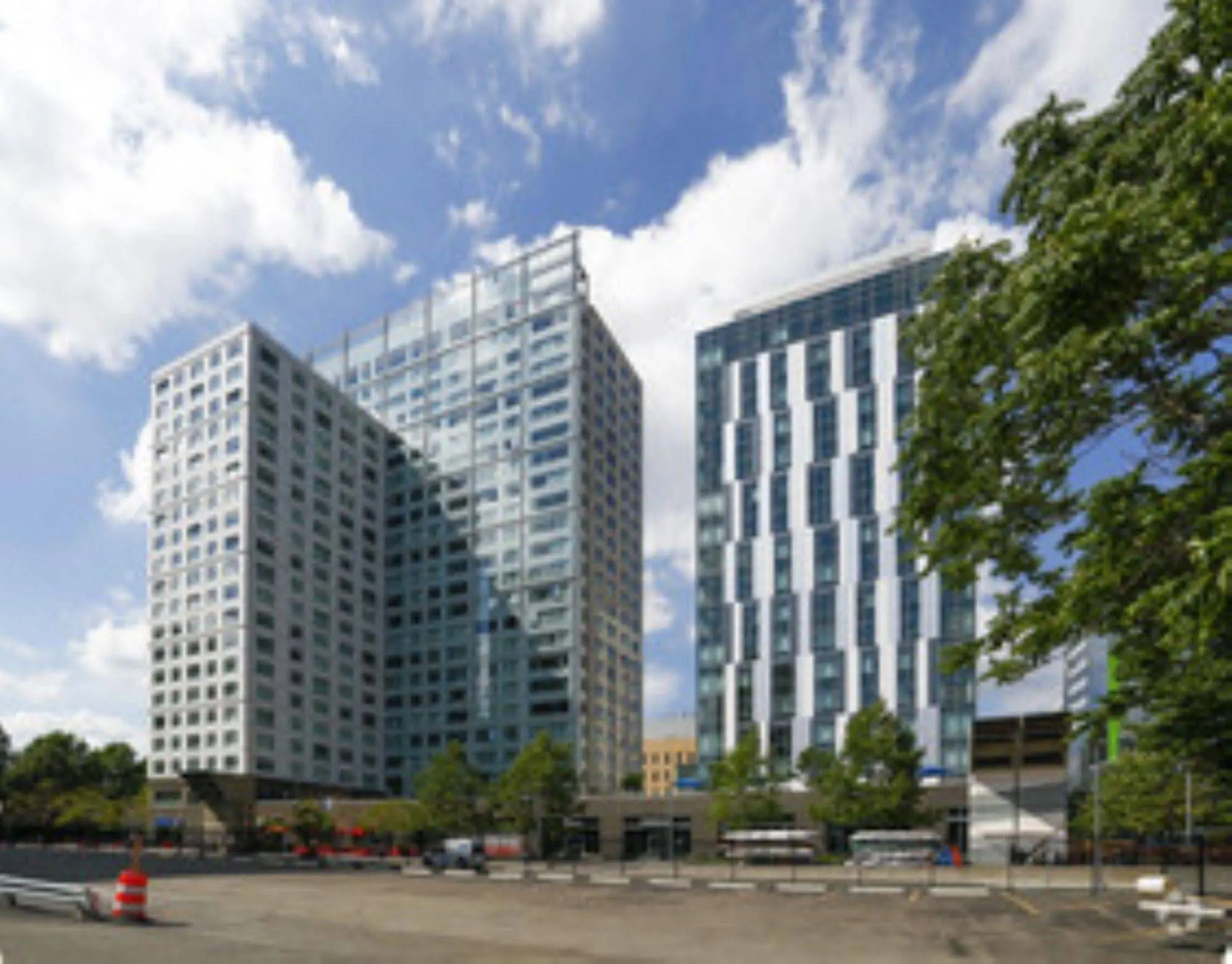 Global Luxury Suites at Kendall West