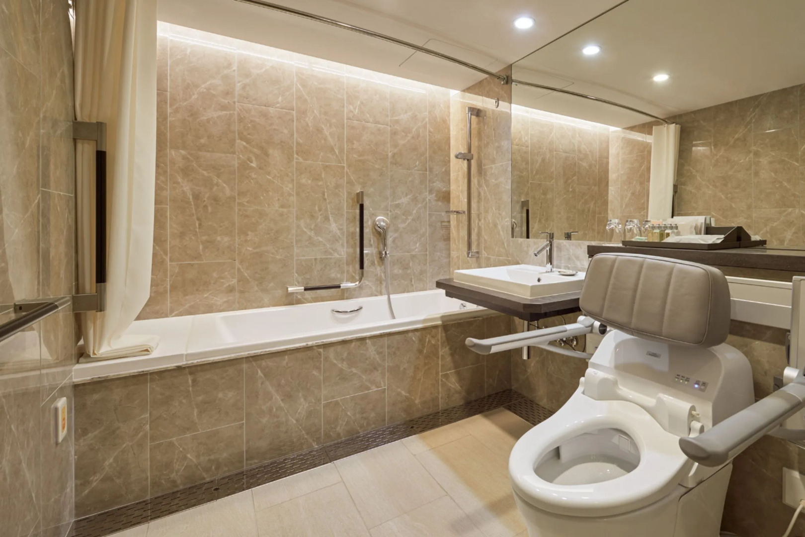 Keio Plaza Hotel Tokyo