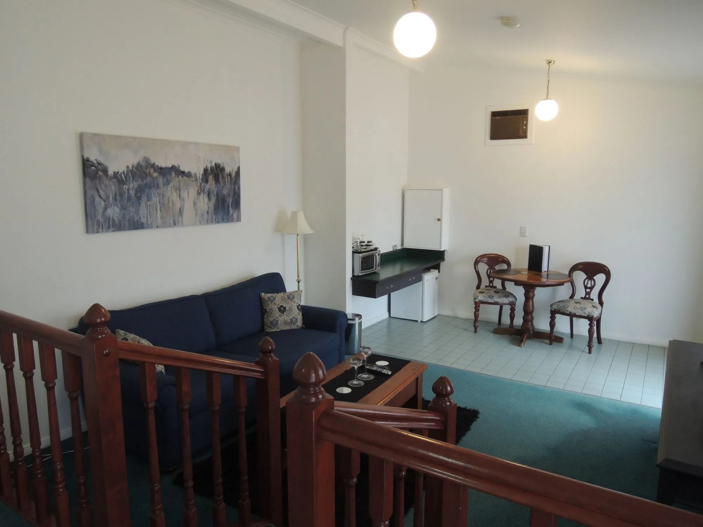 New England Motor Lodge