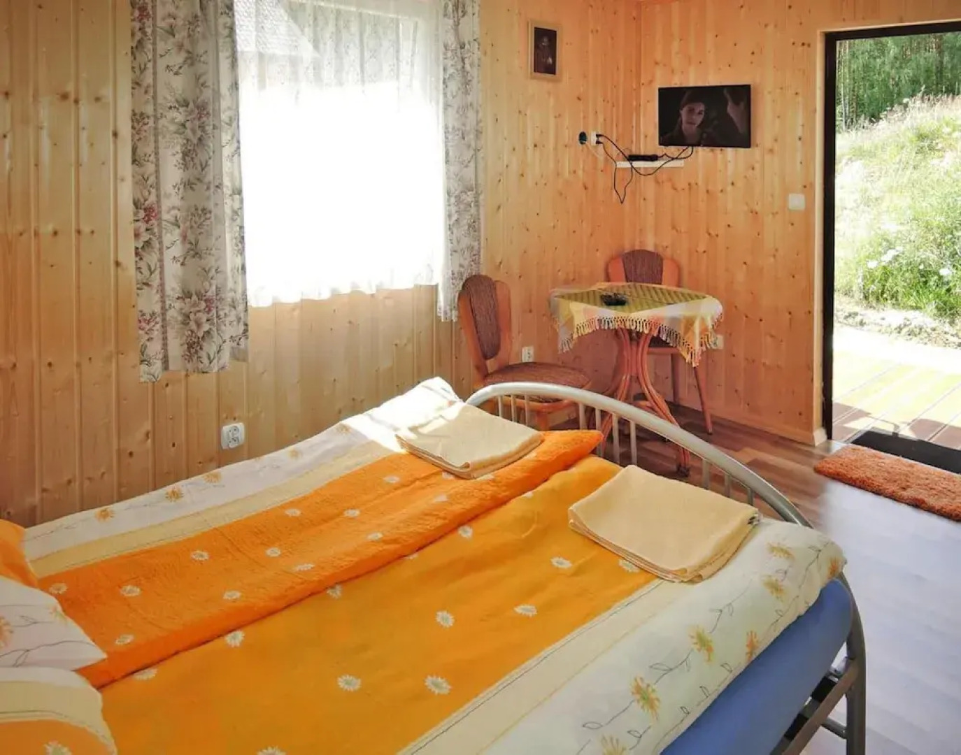 Chalet by Baltic Sea Near Wiselka Lake