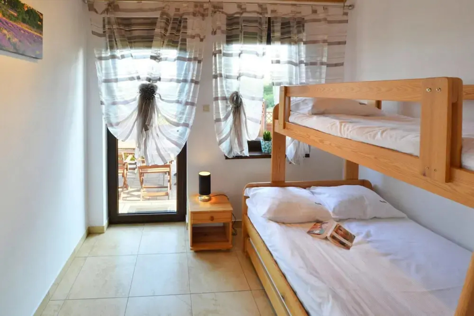 Apartment in Sianozety Near Sandy Beach