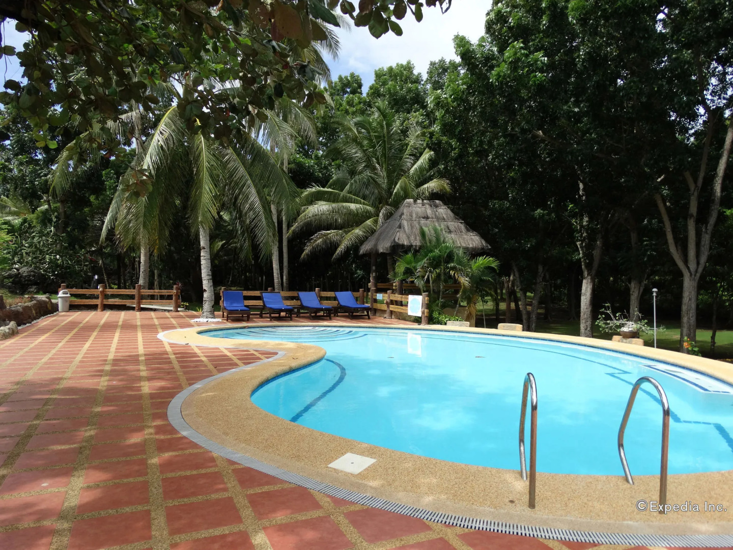 Blue Star Dive & Resort