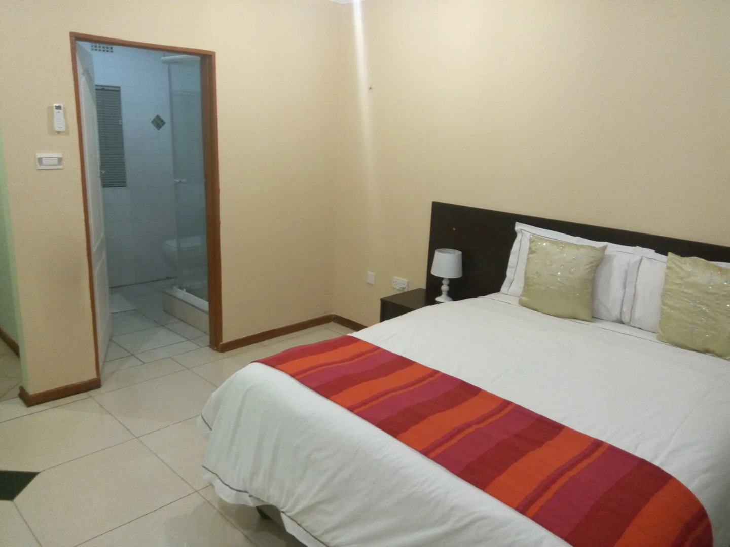 Tasha Lodge and Tours