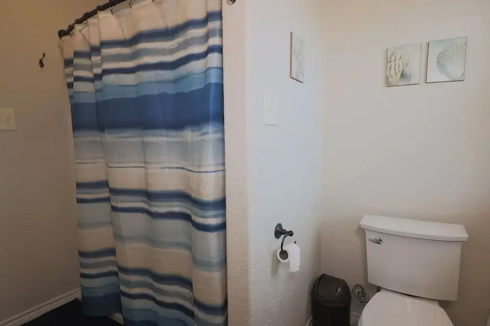 Superb Home With Private Walkover to Beach