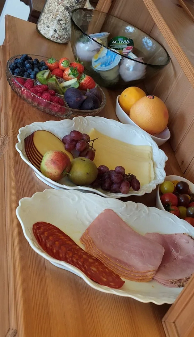 Markstone Farm - Adults Only