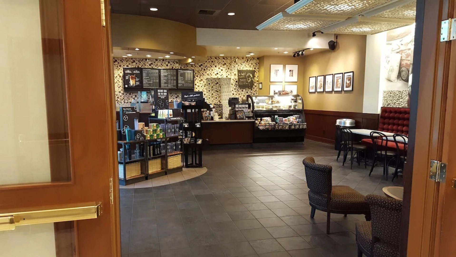 SpareTime Resorts at The Signature Condo Hotel