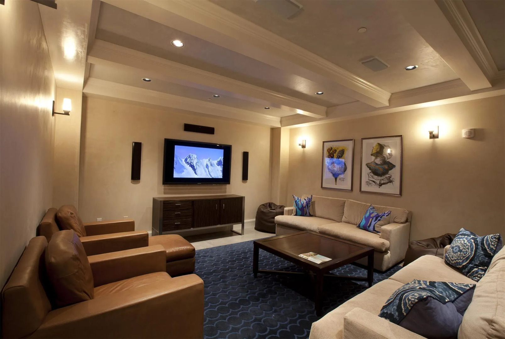 Element 52, Auberge Collection