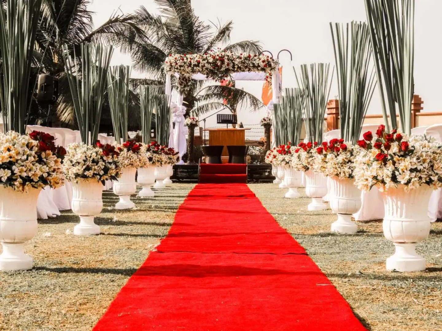 Tanza Oasis Hotel and Resort