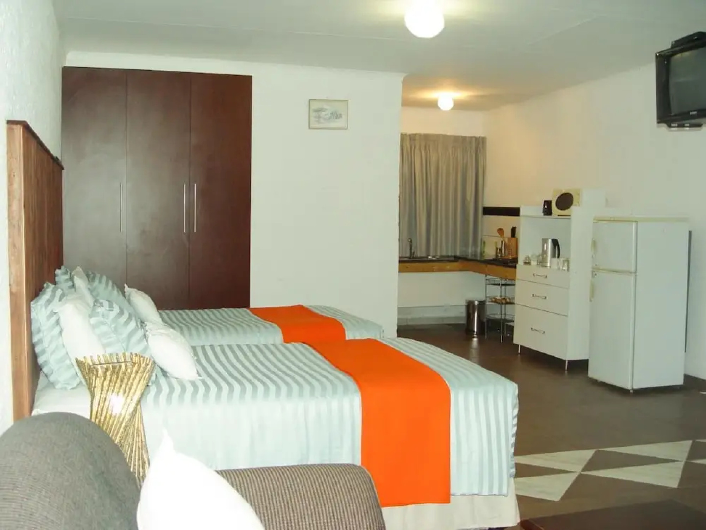 Esther's Lodge