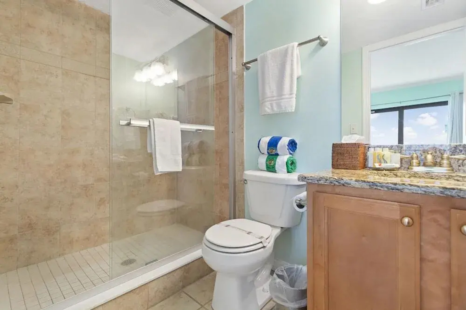 Tropical Suites At Sunglow Resort