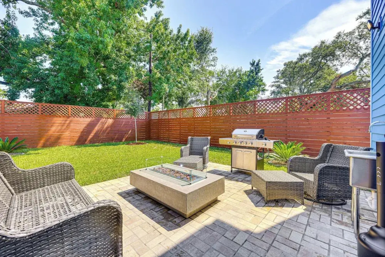 'the Blue Oasis' Jax Beach Gem w/ Coastal Charm!