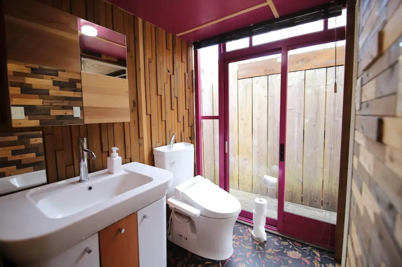 WOOD DESIGN PARK - Campground