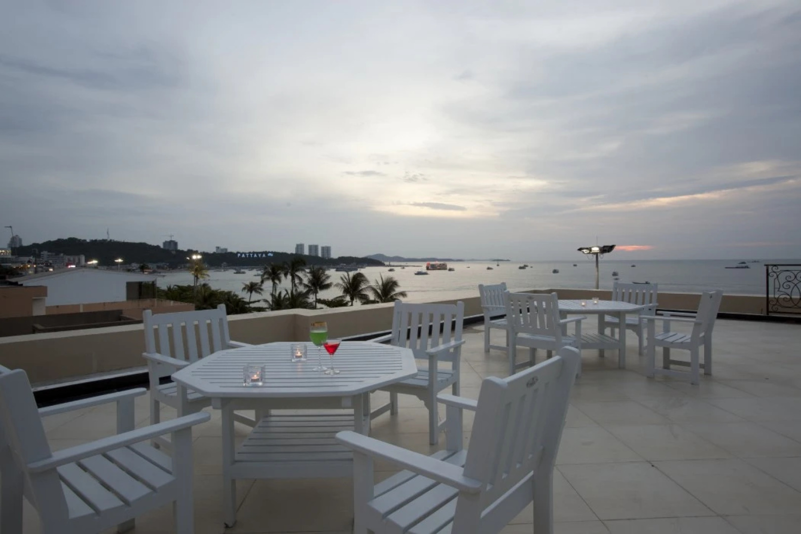 LK The Empress Pattaya