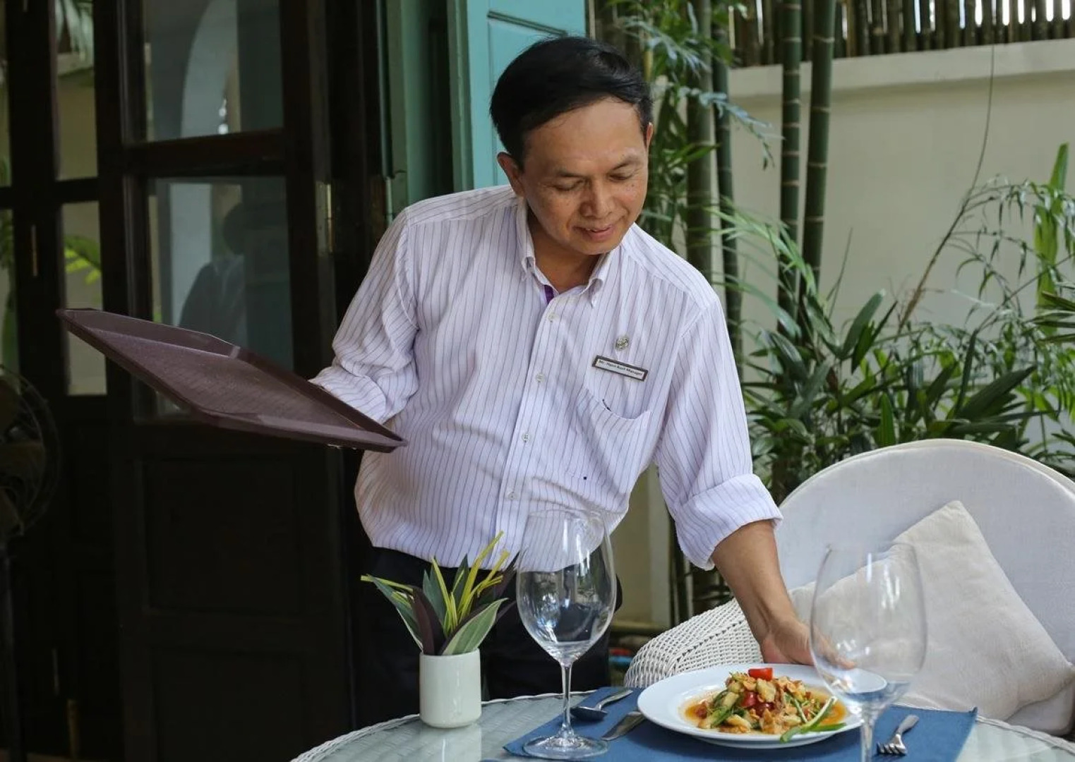 The Apsara Rive Droite