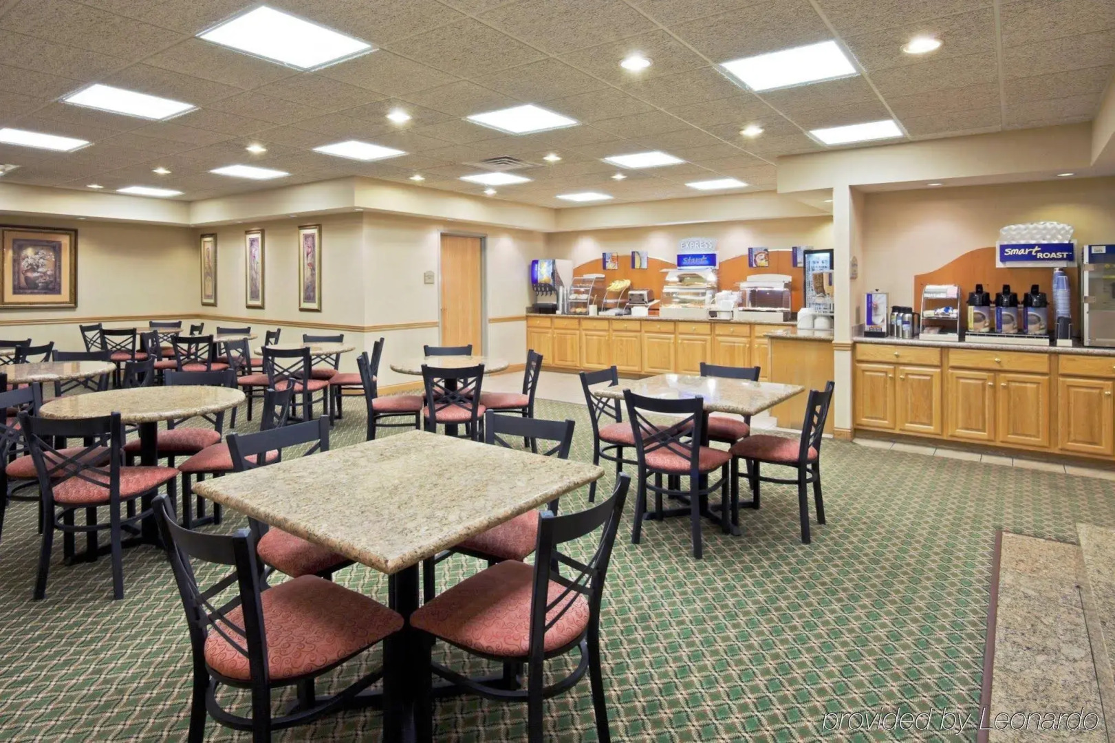 Holiday Inn Express & Suites Elkhart by IHG